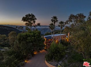 22067 Saddle Peak Rd, Topanga, CA 90290