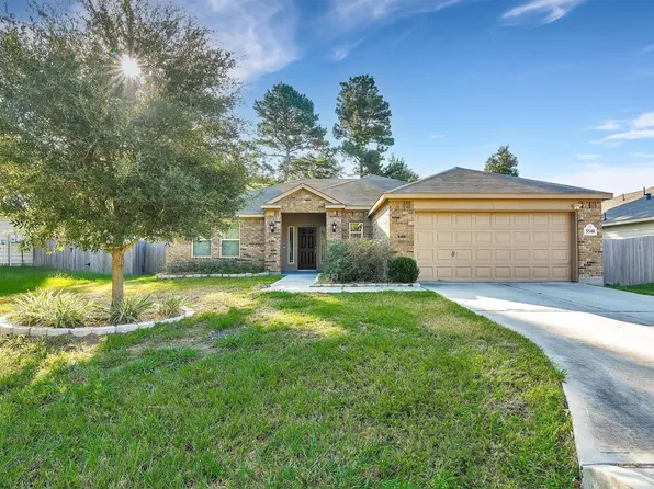 5540 S Buffalo Cir, Willis, TX 77378
