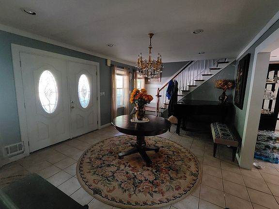 4th image of 508 Broadway