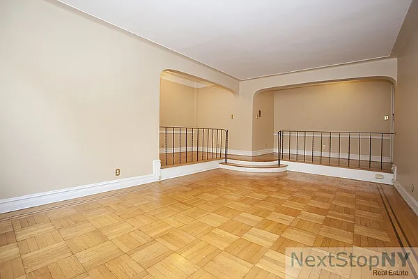 Sold by NextStopNY | media 12
