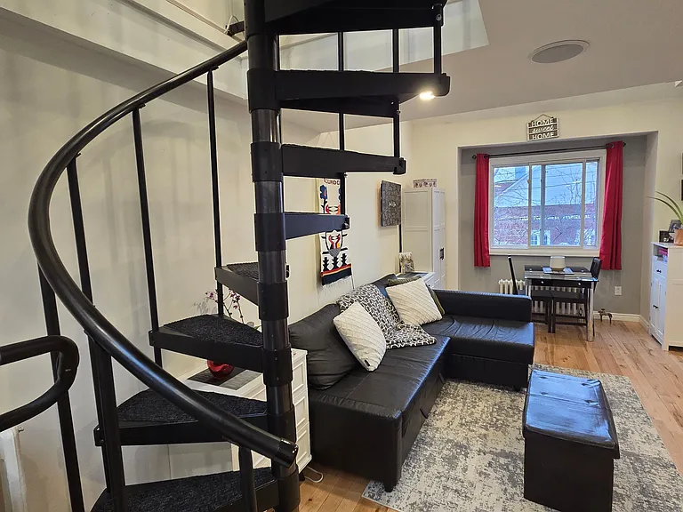 6 Lippincott St — Photo 12