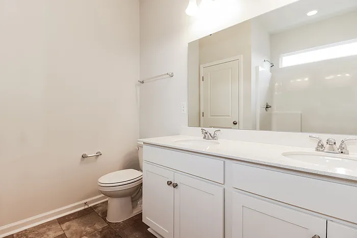 126 Shire Dr — Photo 12