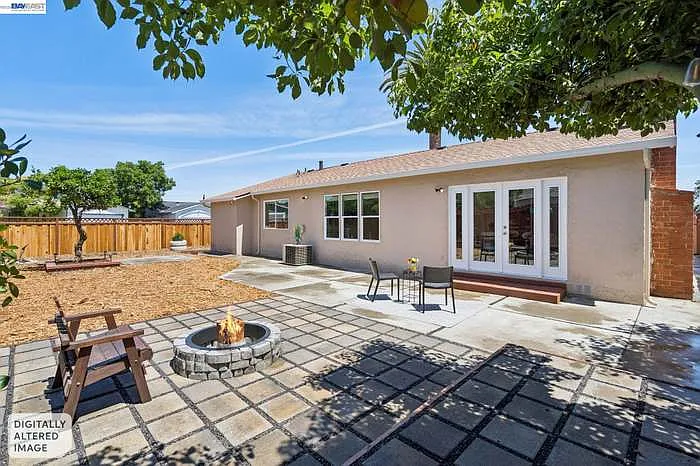 2800 Seville Cir — Photo 10