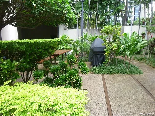 60 N Beretania St #3106 — Photo 17