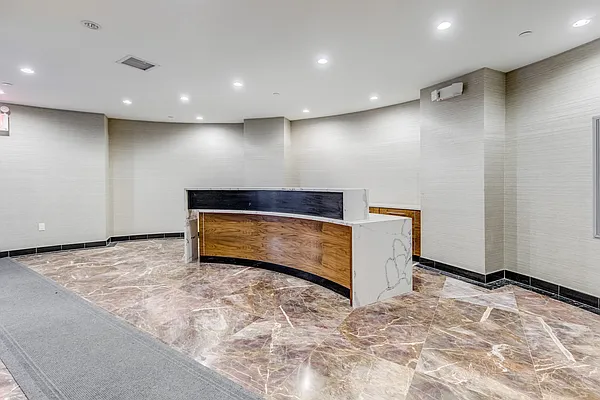 Sold by Lin Pan Realty Group LLC | media 12