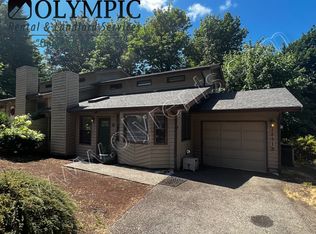2891 Fortner Dr SW #A & B, Tumwater, WA 98512