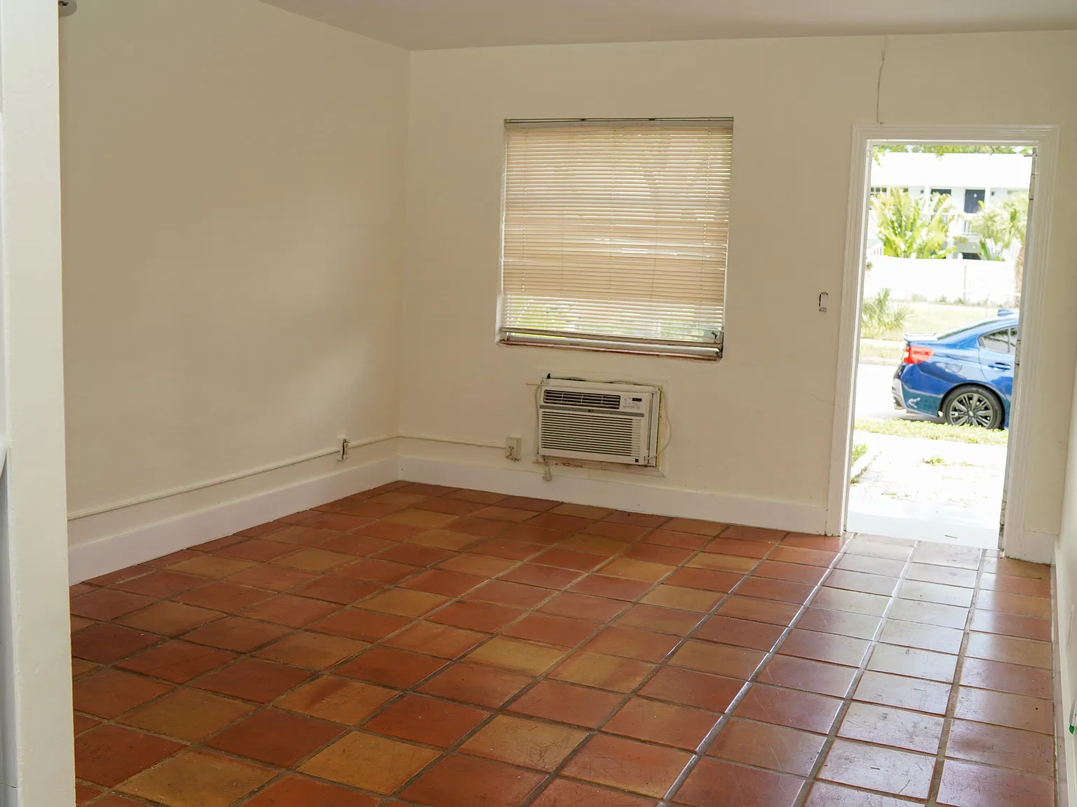 1 bed, 1.0 bath, 650 sqft, $1,750 — Photo 3