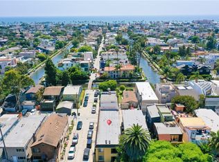 2429 Ocean Ave, Venice, CA 90291
