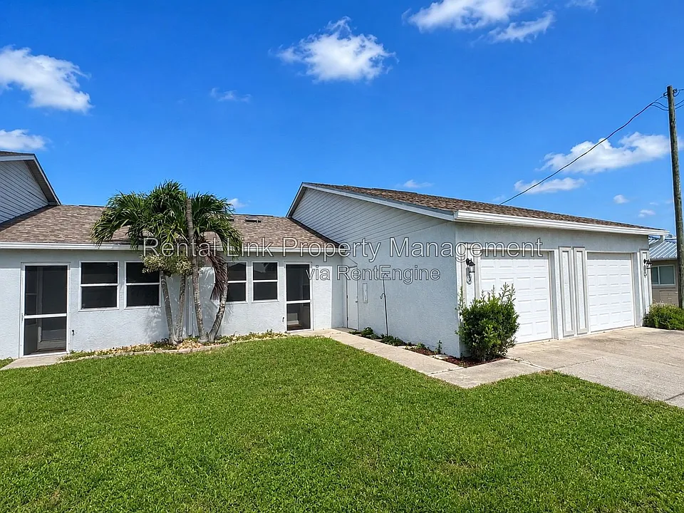 320 SW 3rd Pl #3