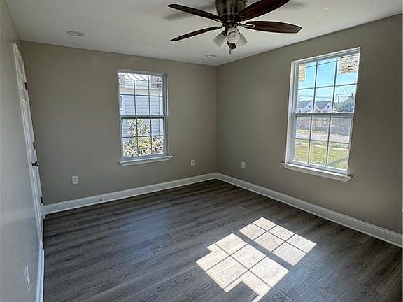 3rd image of 9009 Fig St
