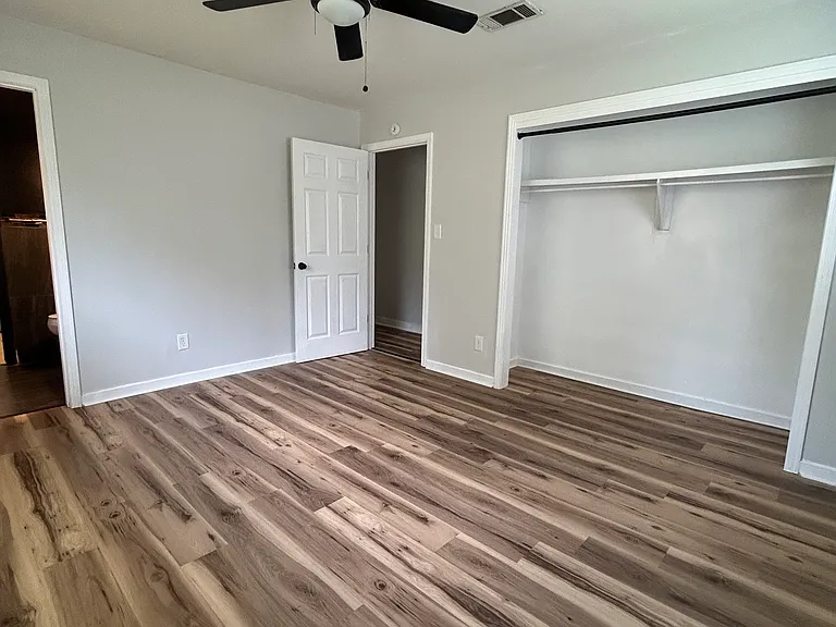 310 Bounds St — Photo 9