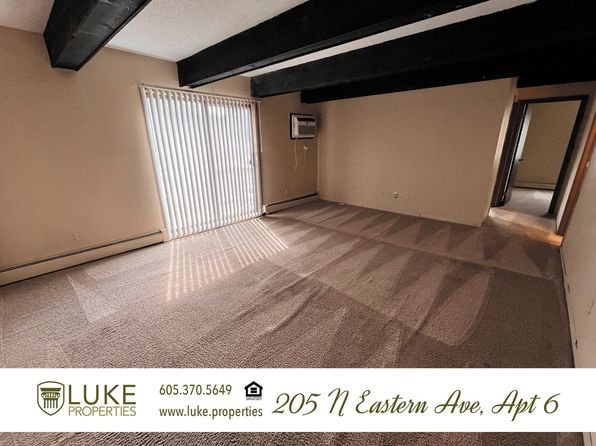 205 N Eastern Ave APT 6