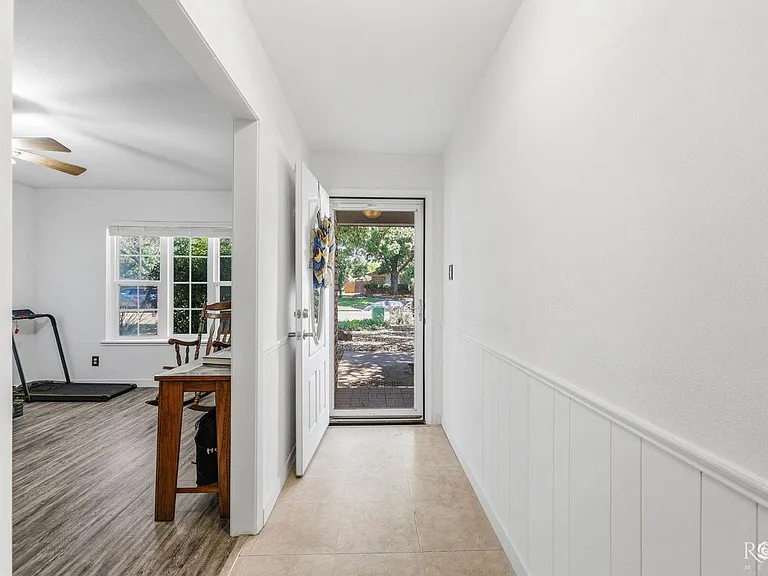 3108 Oak Forest Dr — Photo 8