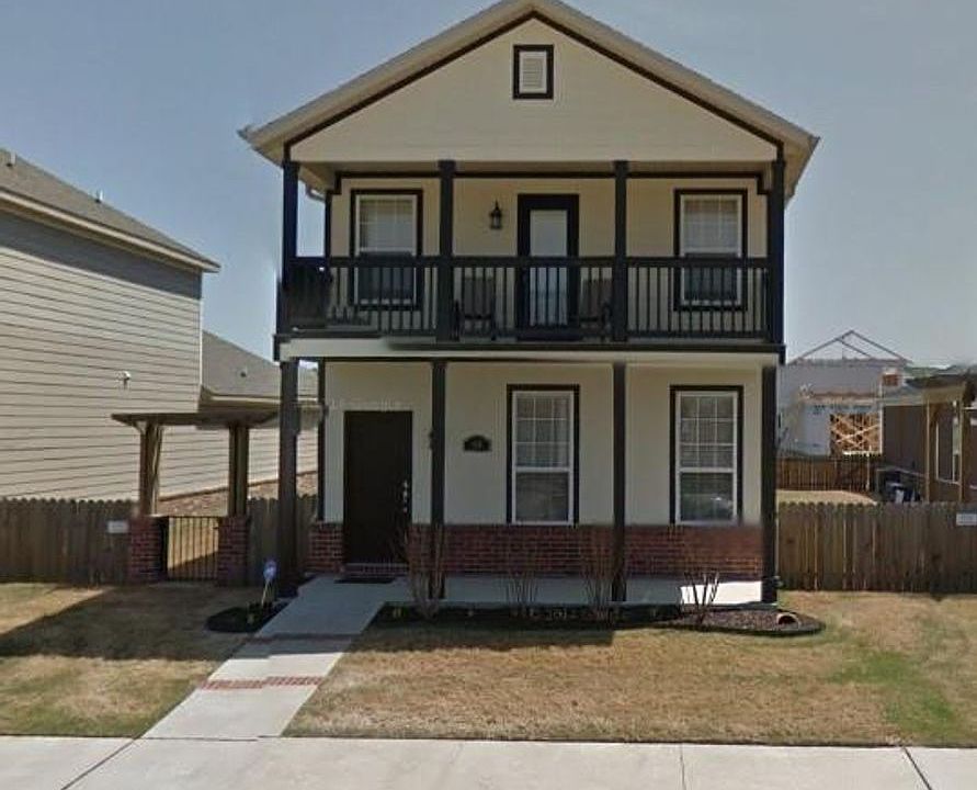 1st image of 568 N Longfellow Ln