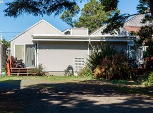 138 E Jefferson St, Cannon Beach, OR 97110