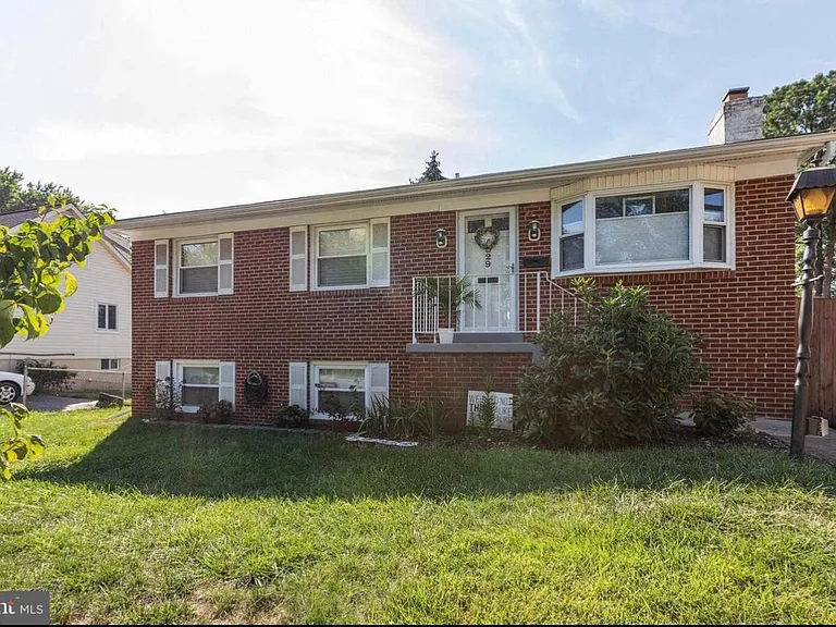 4529 Kendall Dr — Photo 4