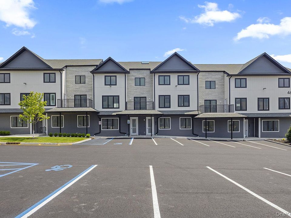 1st image of 466 W Central Avenue #212