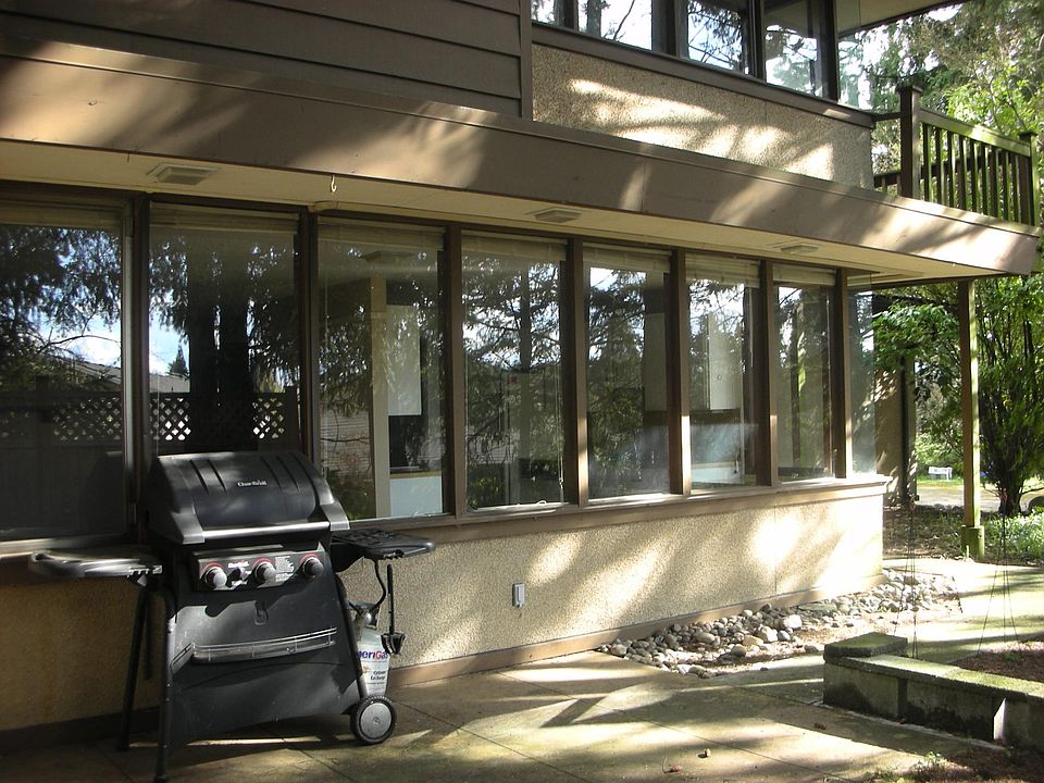 1st image of 3005 N Highland St #C2