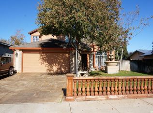 228 Orange Ave, Los Banos, CA 93635