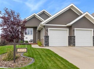 1902 E 61st Ave, Lloydminster, AB T9V 3P6