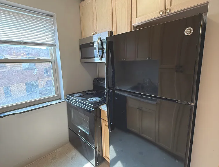 5710 Phillips Ave #A6 — Photo 1