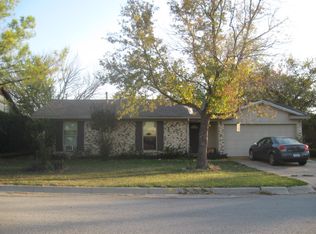 7524 S College Cir, North Richland Hills, TX 76180