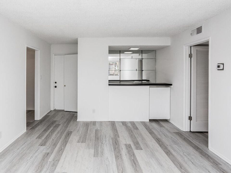 Model Unit - 2 Bed 2 Bath