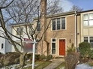 9038 Saffron Ln, Silver Spring, MD 20901