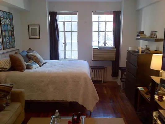 Rented by City Connections Realty | media 9