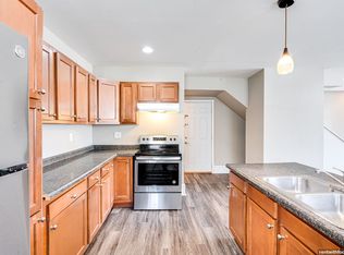 436 Broad St, Menasha, WI 54952