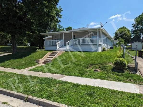 326 6th St, North Vernon, IN 47265