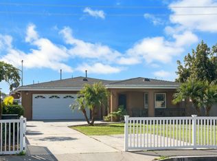 522 E Adams St, Santa Ana, CA 92707