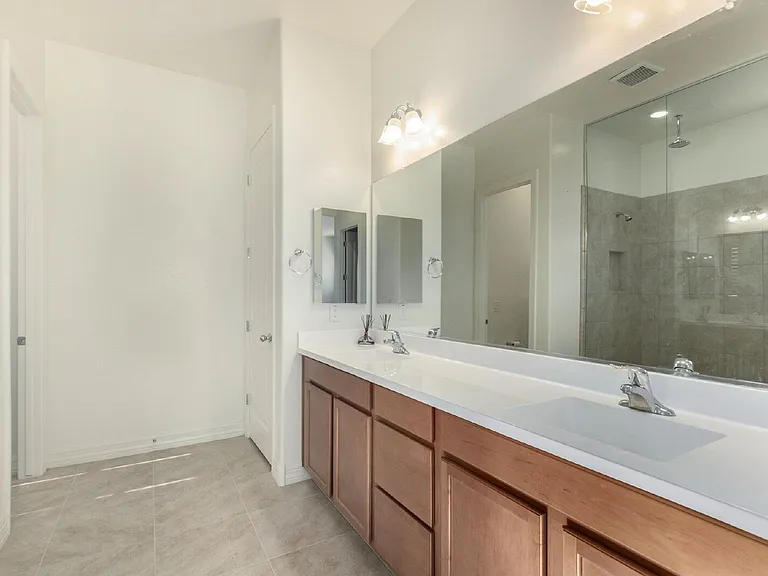 8833 S 167th Ln — Photo 18