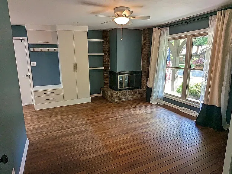 8238 Taunton Rd — Photo 6