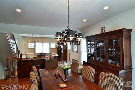 4th image of 10937 Basswood Dr