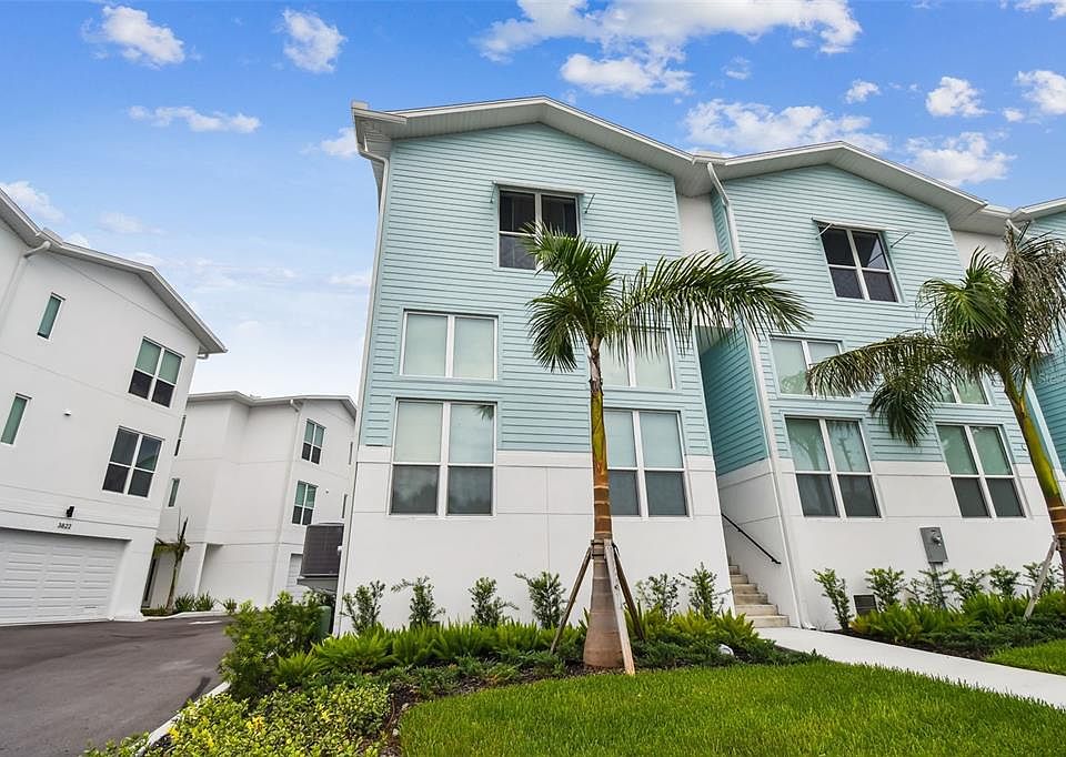 1st image of 3840 POMPANO DRIVE SE