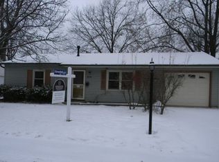 404 S Park Blvd, Streamwood, IL