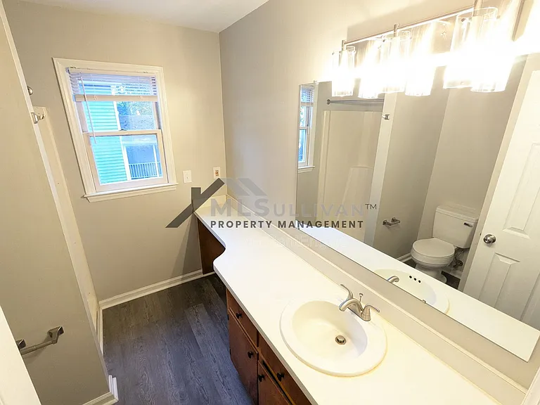 4424 American Dr — Photo 12