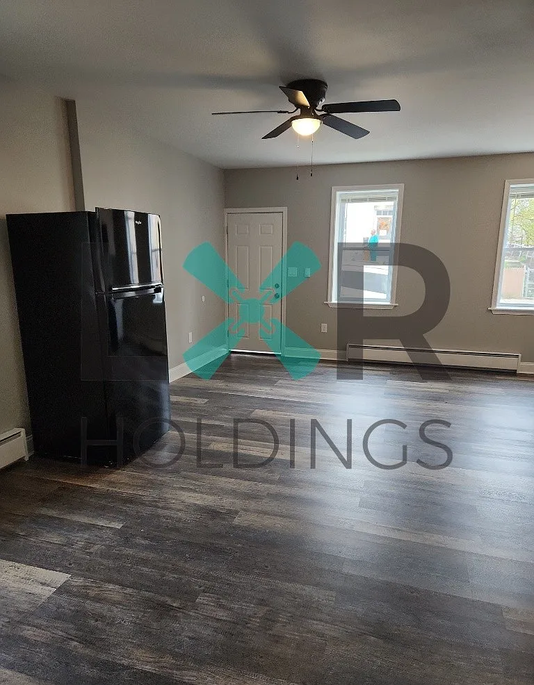 Building Photo - 366 E Marshall St #1