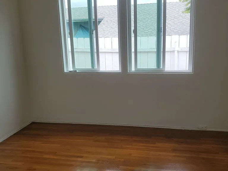 *2741 C Street — Photo 17