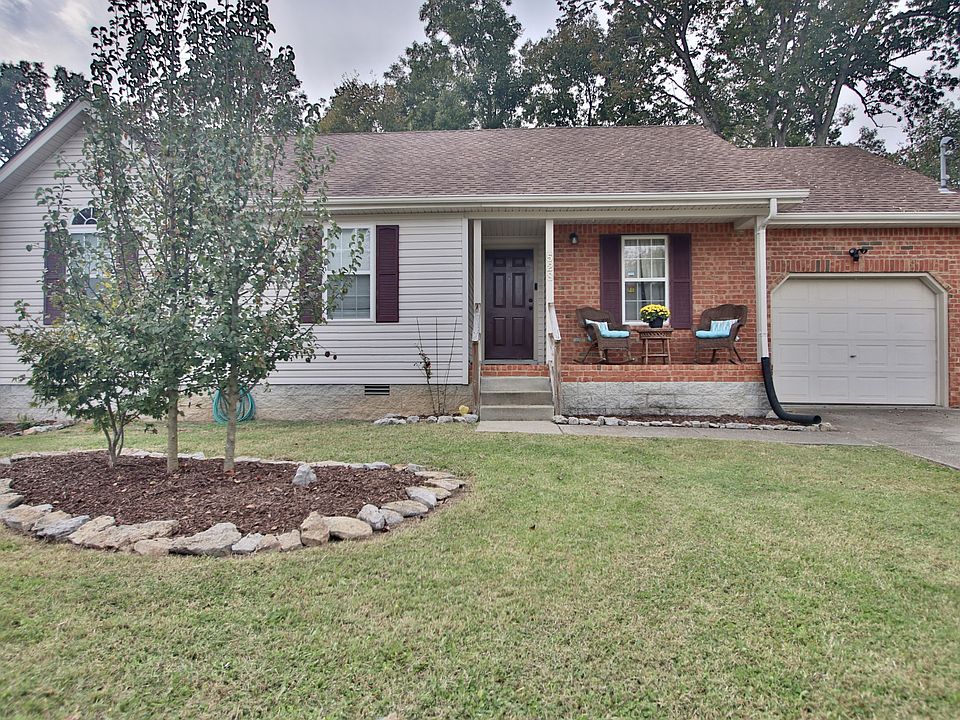 1st image of 528 D Ann Dr