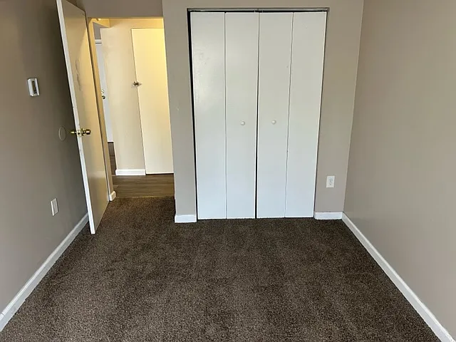 2 bed, 700 sqft, $1,550 — Photo 2