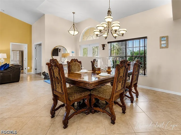 4413 SW 10th Ave — Photo 12