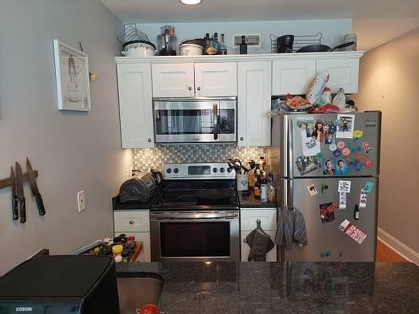 1st image of 2209 Dickinson St #1