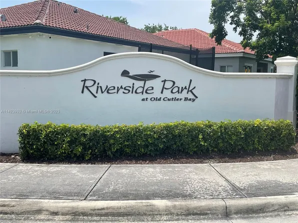 10309 SW 224th Ter, Miami, FL 33190