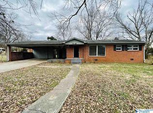 505 Kennan Rd NW, Huntsville, AL 35811