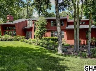 4076 Rosewall Ct, Harrisburg, PA 17112