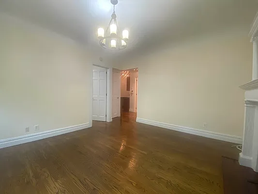 Rented by Compass | media 12