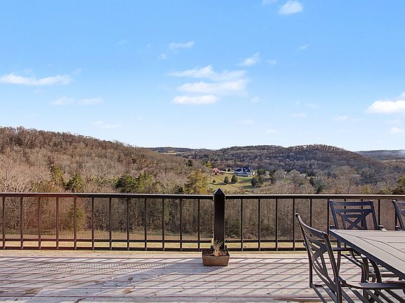 2nd image of 327 Stoneybrook Rd