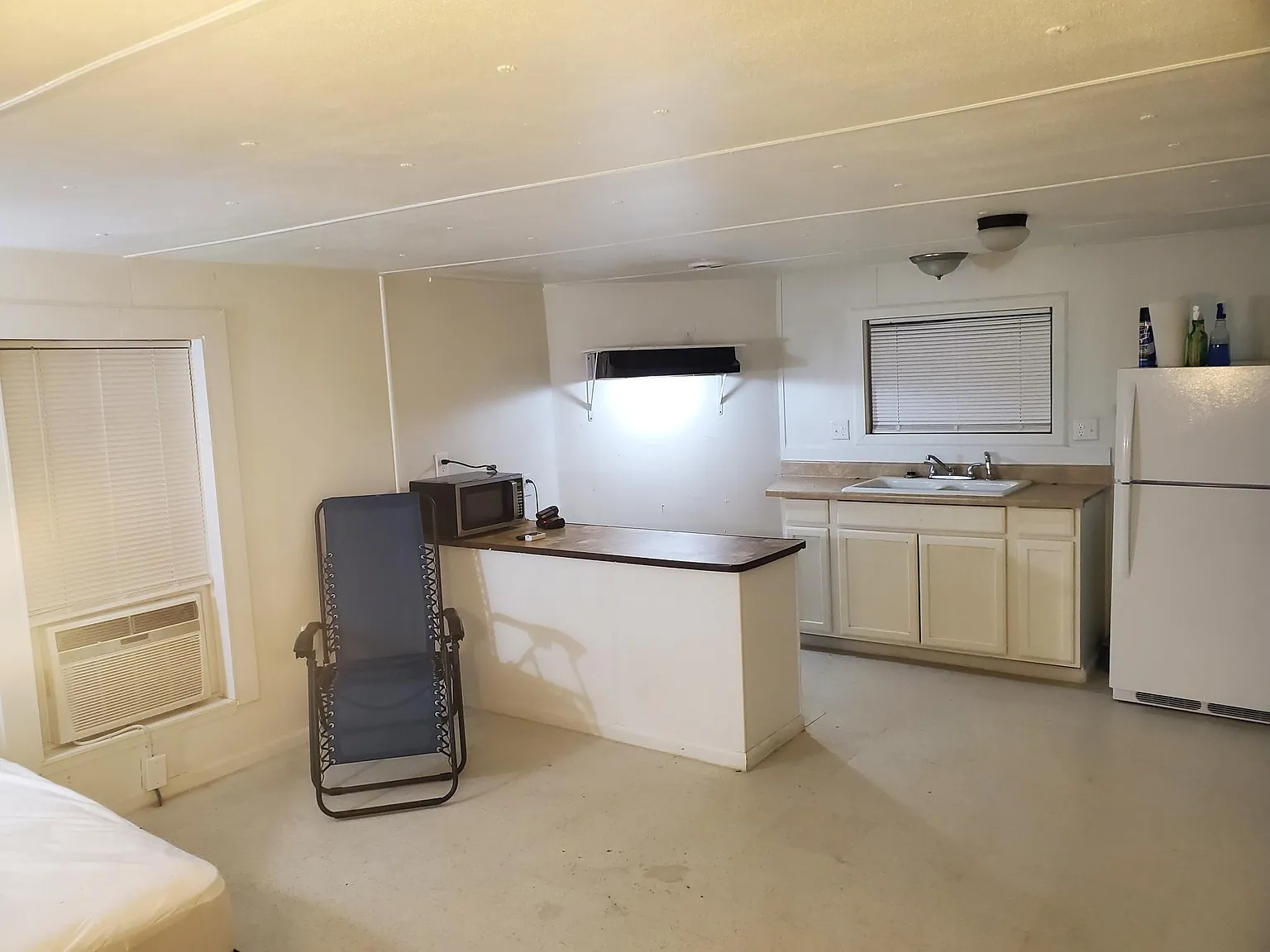 701 Mitchell Rd — Photo 2